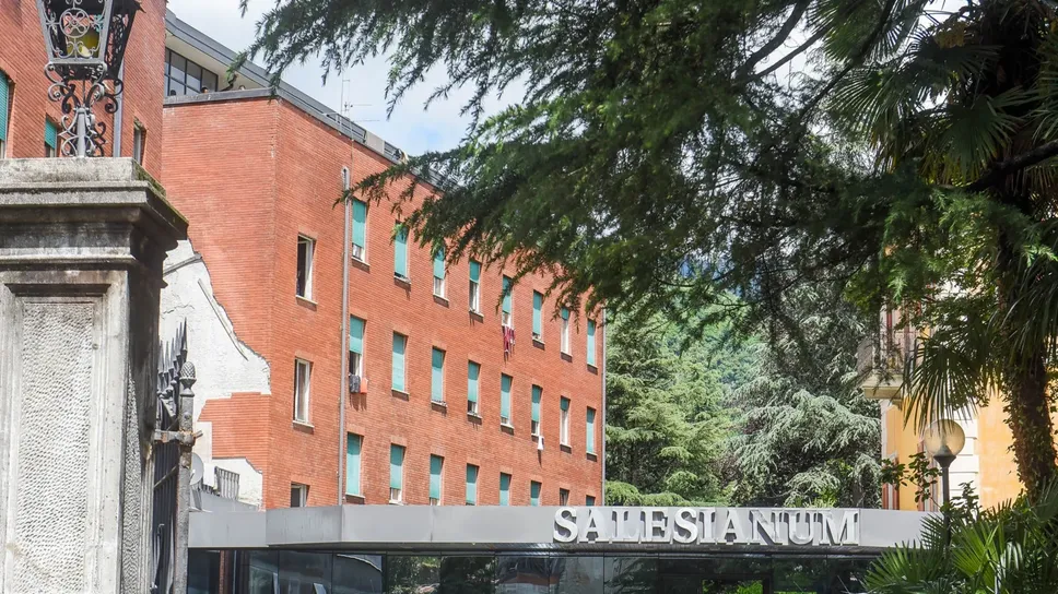 L’immobile in via Conciliazione a Tavernola è da tempo inutilizzato L’immobile in via Conciliazione a Tavernola è da tempo inutilizzato