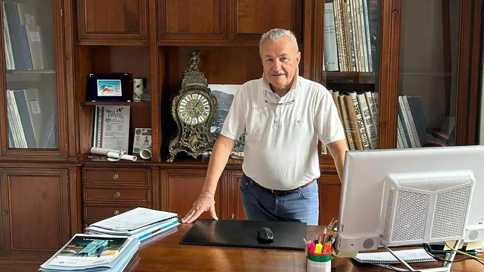 Elvio Colombo, sindaco di Castelmarte Elvio Colombo, sindaco di Castelmarte