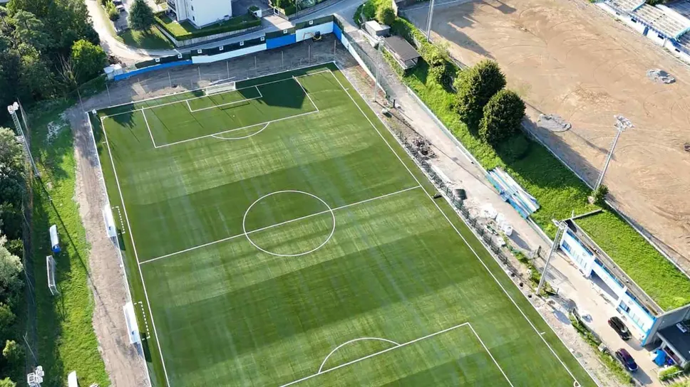 Il centro sportivo è gestito dall’Alta Brianza Calcio