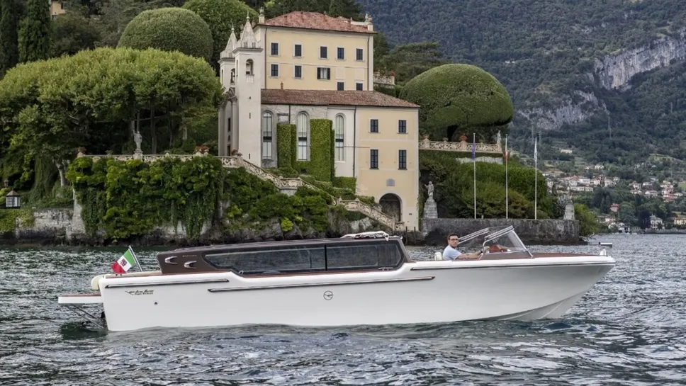 La nuova limousine veneziana targata Airon Marine La nuova limousine veneziana targata Airon Marine