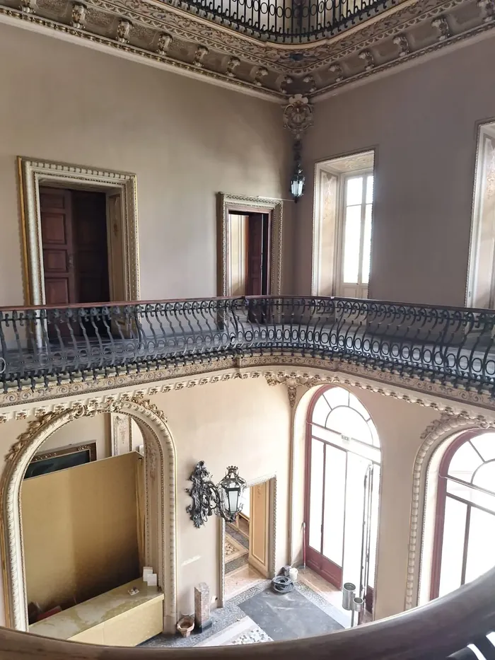 Alcune parti della villa sottoposte a restauro