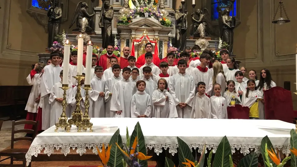La messa di saluto al vicario, don Francesco Orsi