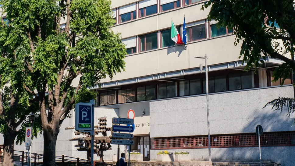Il Tribunale di Como. La Procura ha indagato un medico per lesioni Il Tribunale di Como. La Procura ha indagato un medico per lesioni