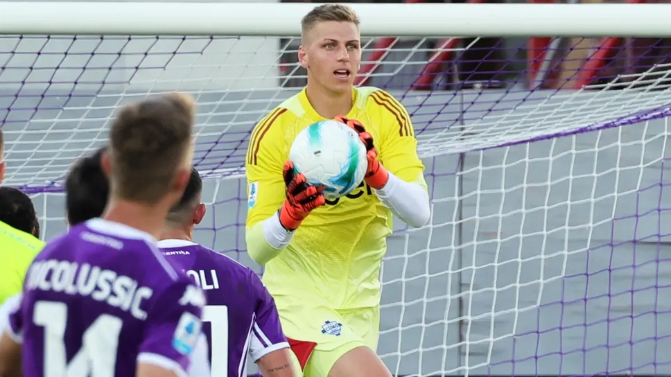Jean Butez, portiere del Como
