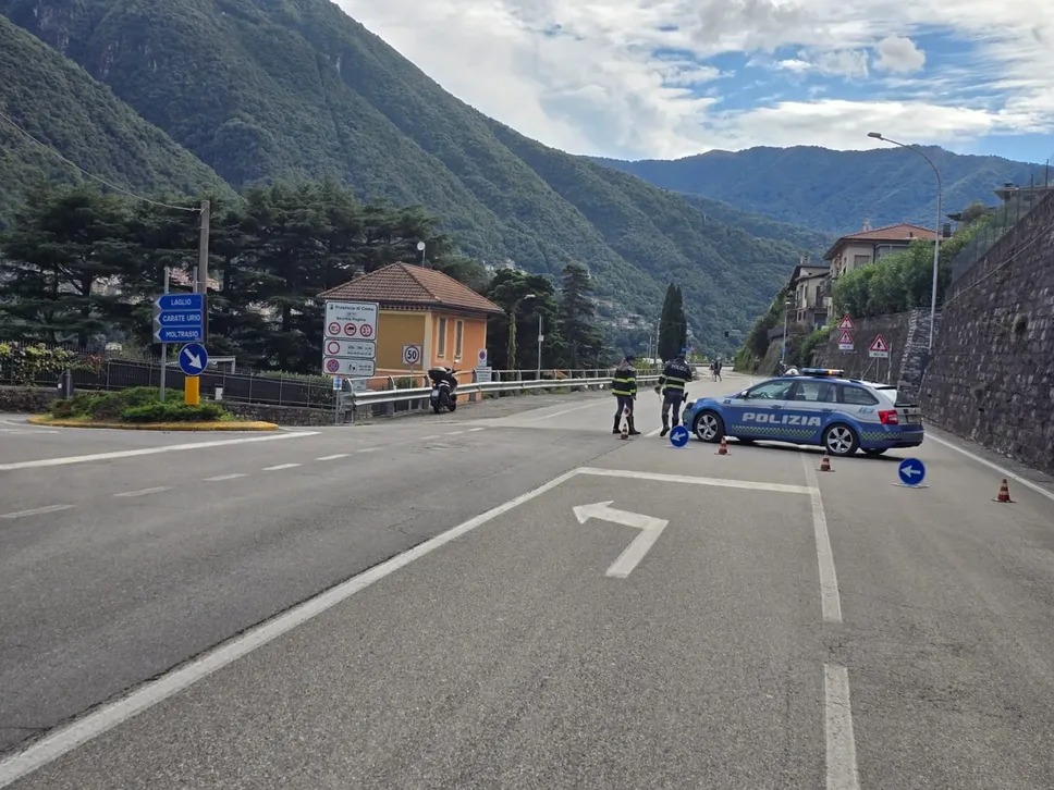 LAGLIO - Riaperto tratto Regina fino alla strada bassa. Sul posto Polstrada