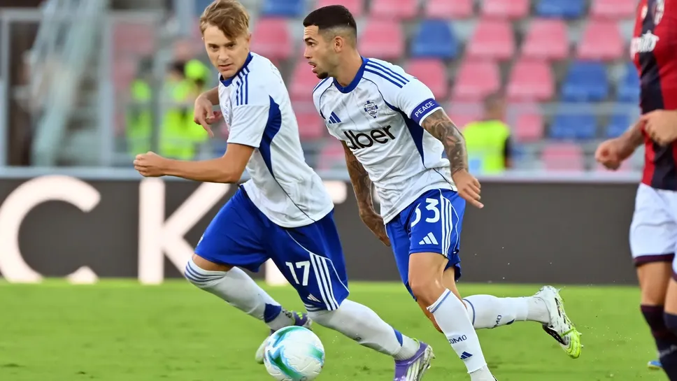 Lucas Da Cunha con la palla al piede