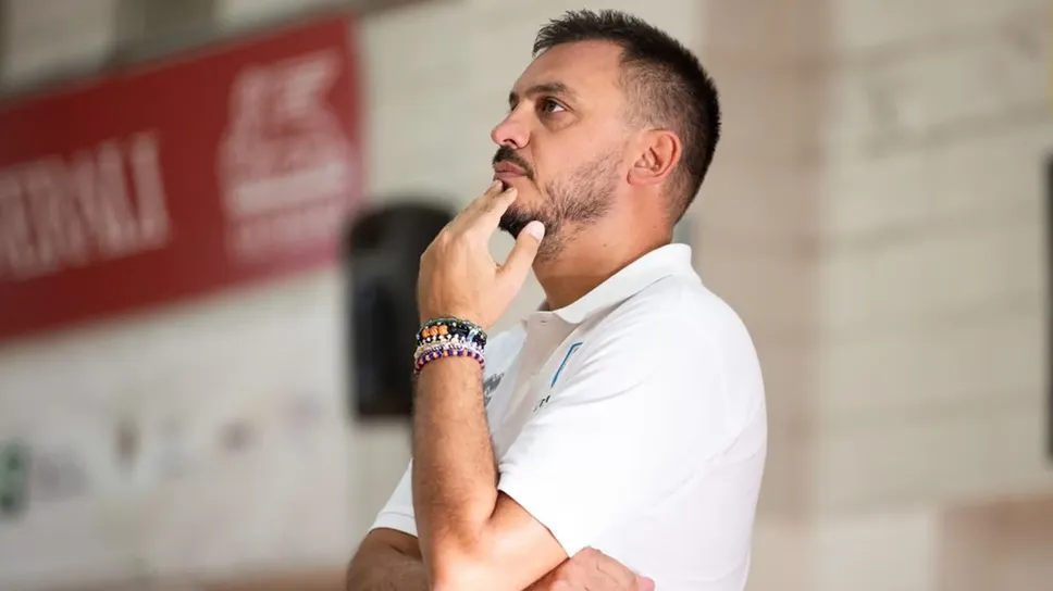 Coach Nicola Brienza