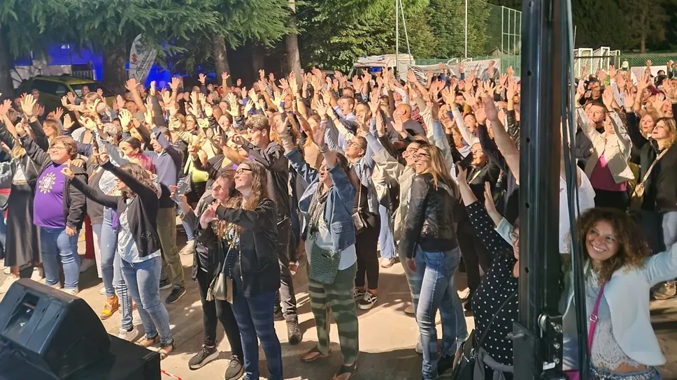 Tantissimo il pubblico presente al tributo a Ligabue
