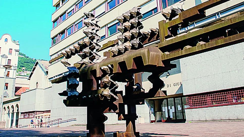 Il Tribunale di Como Il Tribunale di Como