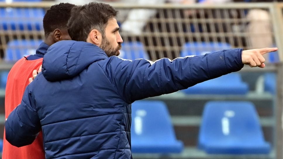 Cesc Fabregas sembra voler indicare al Como la via da seguire anche nel 2026