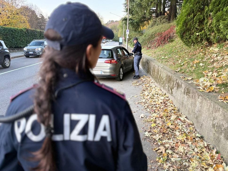 La Polizia ha eseguito quattro ordinanza di custodia per 4 giovani