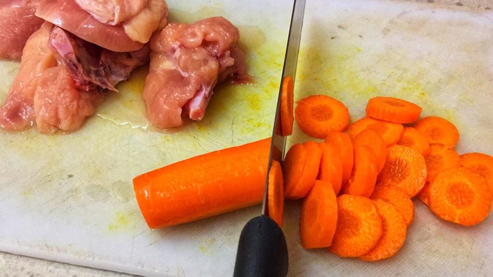 Importante mantenere una corretta pulizia di superfici e stoviglie