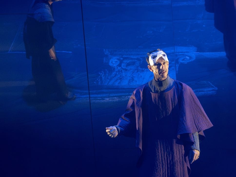 Alcuni scatti dello spettacolo in scena al Cinema Teatro di Chiasso