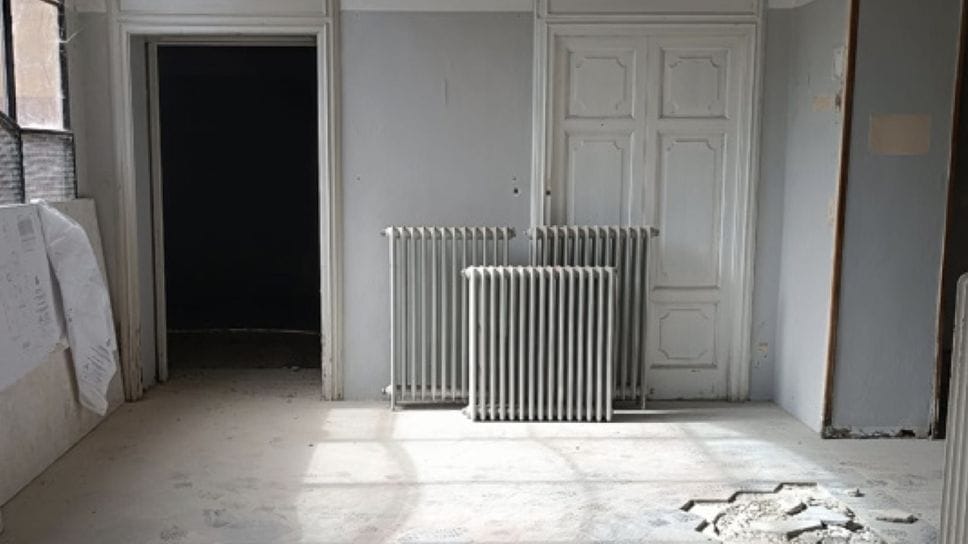 Gli interventi in corso nelle foto pubblicate dal direttore dei lavori Massimiliano Spadoni