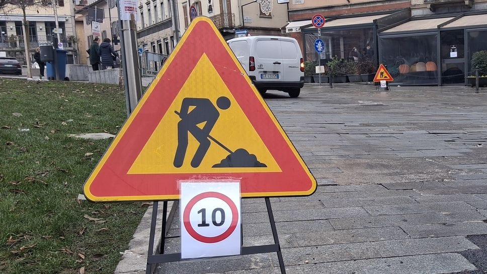 Il limite dei 10 chilometri orari in piazza Garibaldi