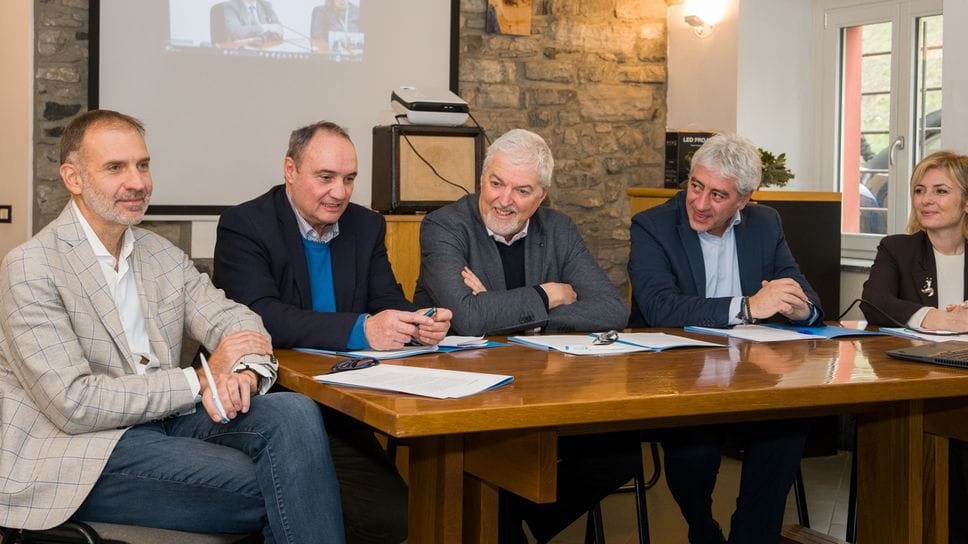 Da sinistra: Corrado Bina, Maurizio Galli, Stefano Cetti, Eugenio Rizzuti e Alessandra Bianchi