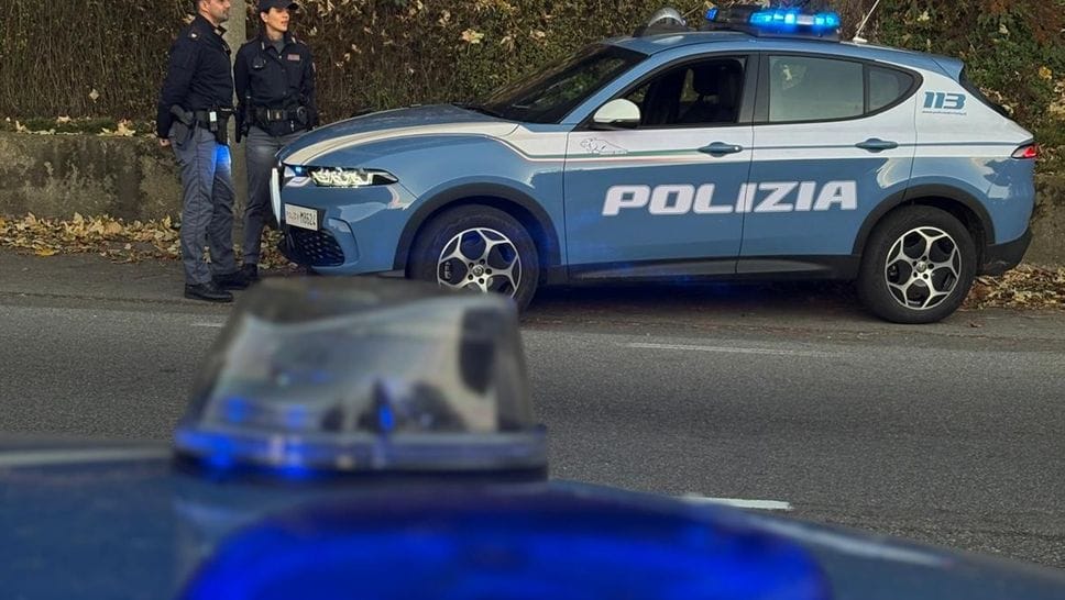 Furto, danneggiamenti e minacce: a Como due arresti della Polizia