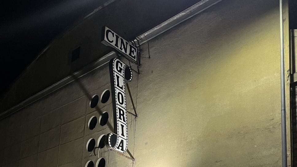 Gloria chiuso, accordo con il Teatro Nuovo: la programmazione si sposta a Rebbio