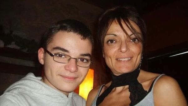 Disagio tra i giovani a scuola: «Mai più suicidi per i bulli»