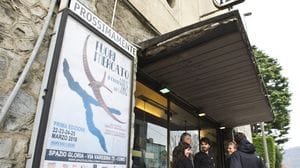 Don Giusto apre le porte del Teatro Nuovo. E salva la stagione del cinema Gloria