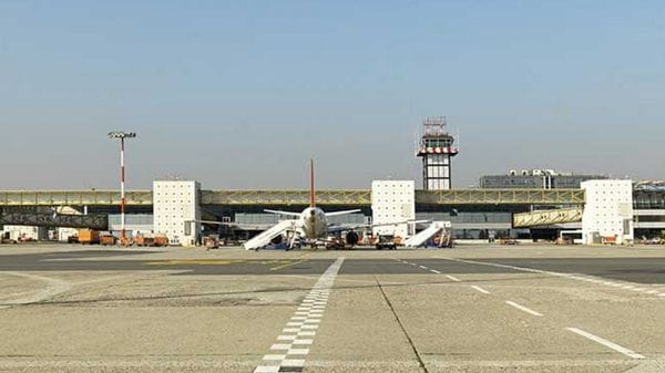 Guasto alla rete di controllo voli: traffico aereo in tilt. La situazione 