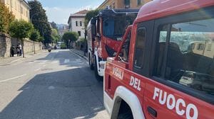 Spray urticante nei corridoi della scuola, cinque intossicati: evacuato l’Enaip di via Dante 