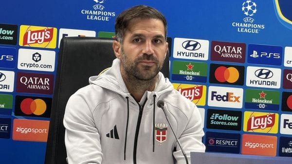 Fabregas prima di Como-Manchester: «Rodriguez infortunato, Chalobah out almeno quattro gare»