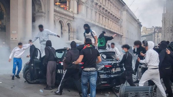 Viaggio al termine della rabbia. Il racconto di chi c’era negli scontri di Milano