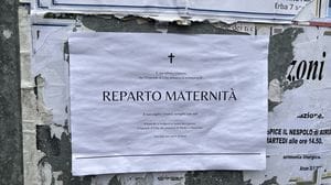 Maternità, analisi, ortopedia. «Nessun dialogo con l’ospedale»