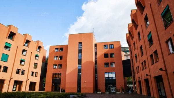 I primi 14 alloggi dell’Aler agli infermieri del Sant’Anna