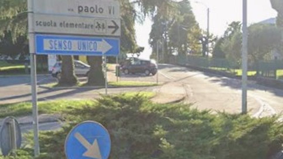 Rapinatori armati alla cena fra amici: tra i commensali anche un bambino