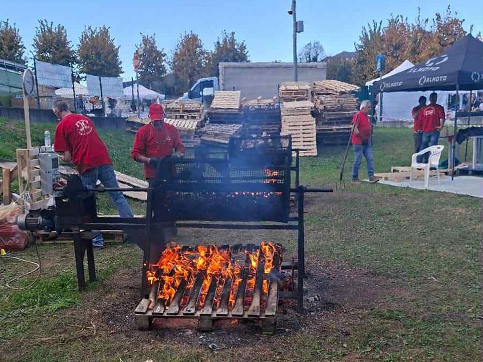 Castagnata ad Anzano, un grande successo