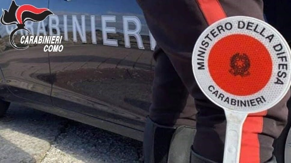 Patente presa da 5 giorni e già ritirata: 18enne positivo all’alcoltest finisce fuori strada
