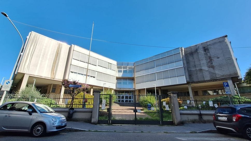Anche la Regione blocca il piano scuole di Rapinese: «Salvi la Corridoni e l’asilo Carluccio»