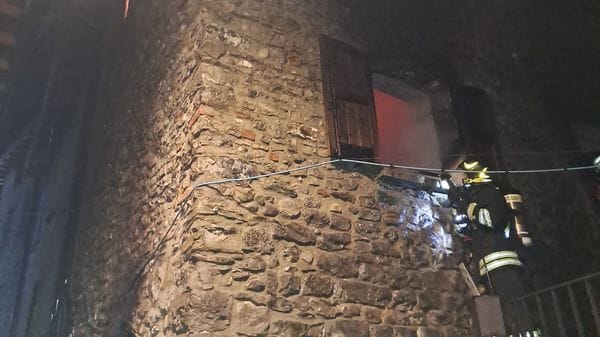 Incendio nella palazzina a Bellagio, è già partita la raccolta fondi solidale
