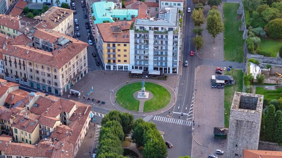 Chiosco di piazza Vittoria, per il Comune è «occupazione abusiva»