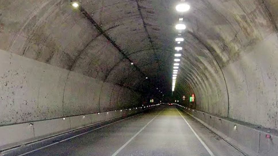 Gasolio caro, fa gola ai ladri: rubati 3.000 litri dal tunnel