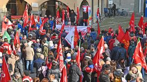 Manifestazioni oggi in tutta Italia, ma i trasporti pubblici non scioperano
