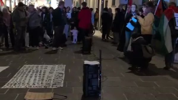 Presidio pro-palestina in Largo Miglio: ricordati anche Siher e la moglie comasca