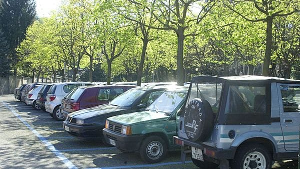 Como, stop alla sosta: chiude da domani il parcheggio di via Castelnuovo