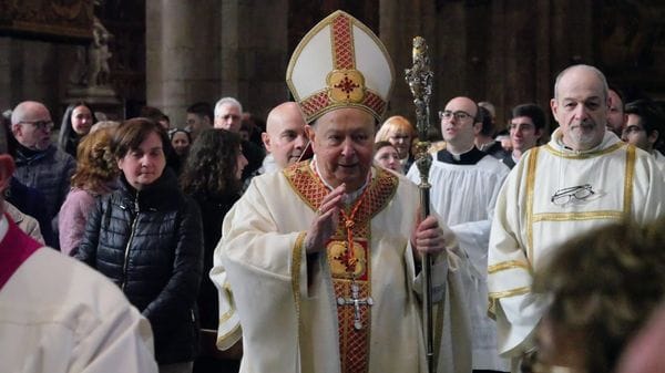 La convalescenza del cardinale Cantoni: «Ho sentito l’affetto di Como»