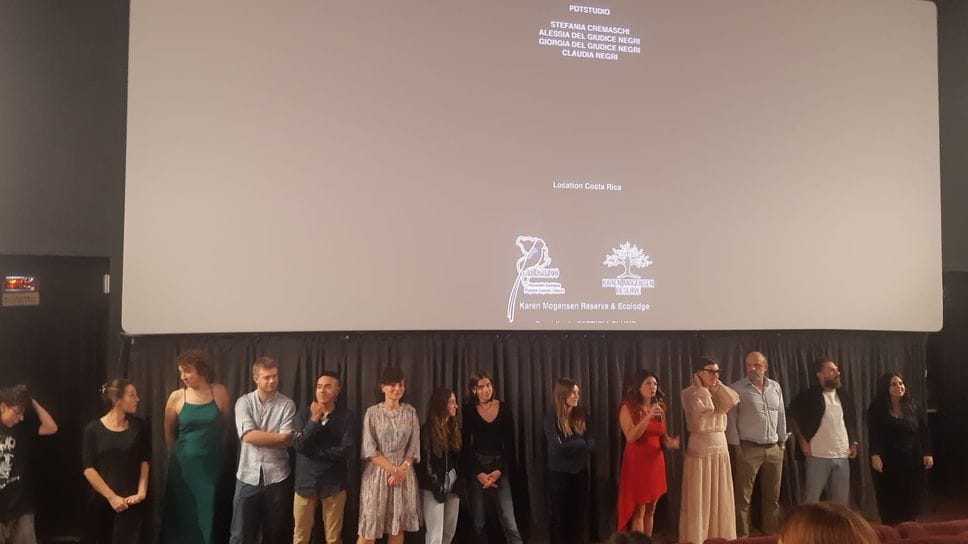 Applausi per la regista lomazzese Guia Zapponi alla prima milanese del suo film