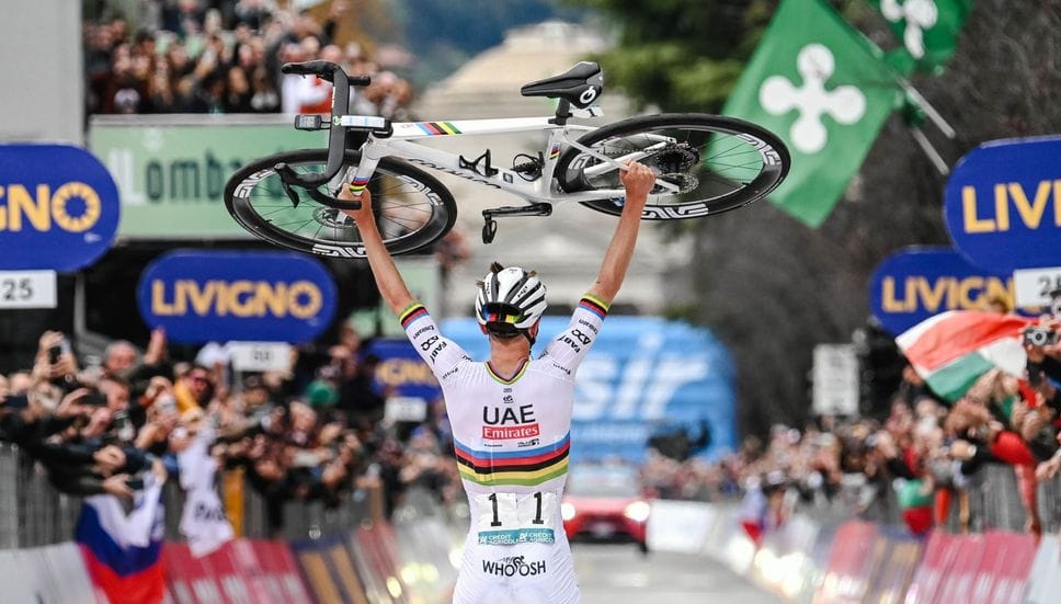 Calcio, ciclismo, motonautica: che weekend