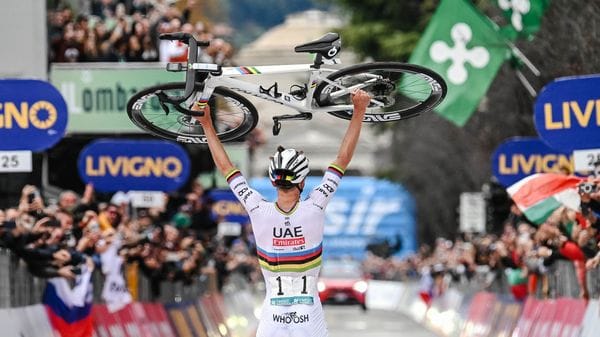 Calcio, ciclismo, motonautica: che weekend