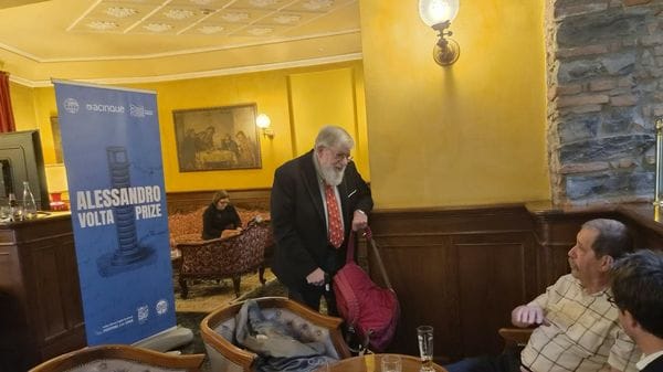 Al tavolo con i Nobel, parlando del futuro