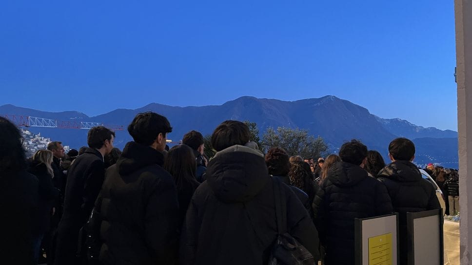 Crans Montana, Jessica Moretti chiede un’indennità giornaliera: «Perdita di guadagno per danni alla salute»