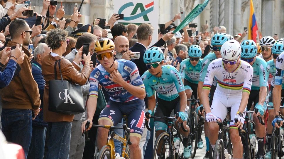 Il Giro di Lombardia arriva in centro a Como: ecco le aree chiuse già da domani