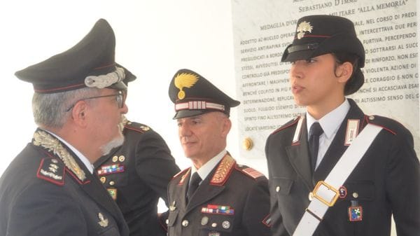 Il saluto del generale De Riggi a Como: lascia la guida della Legione Lombardia