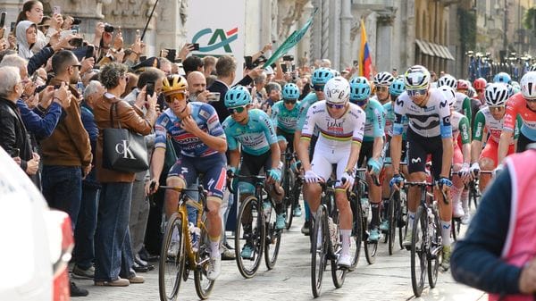 Arriva il “Giro di Lombardia”: ecco la mappa dei divieti e delle limitazioni del traffico