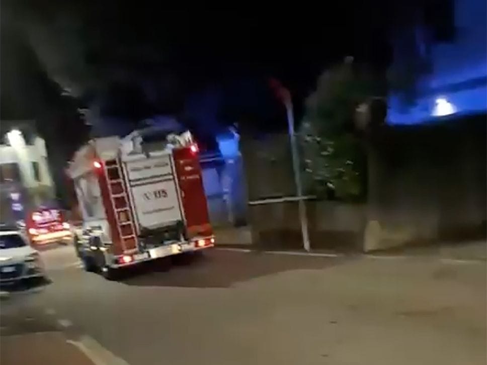 Cade dal ponte, paura per una ragazzina
